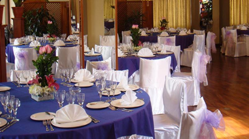 Hotel Melodia Лима Ресторант снимка