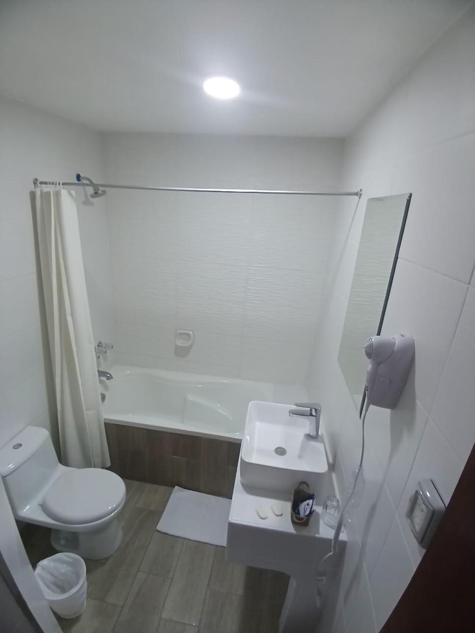 Hotel Melodia Лима Екстериор снимка