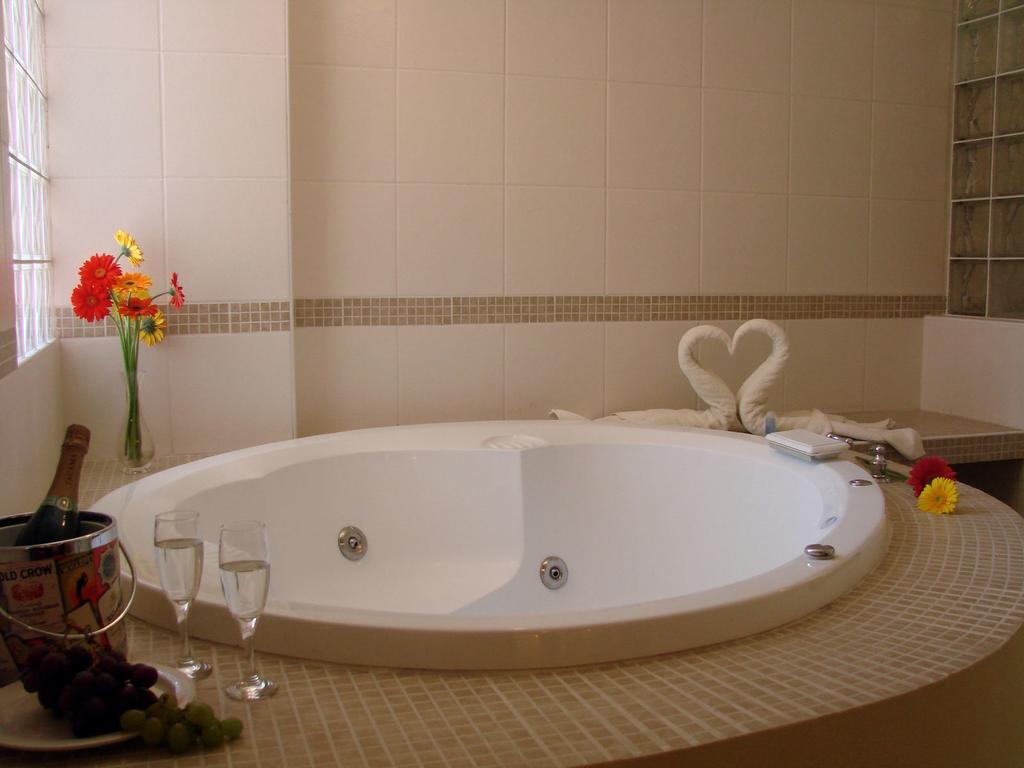 Hotel Melodia Лима Екстериор снимка