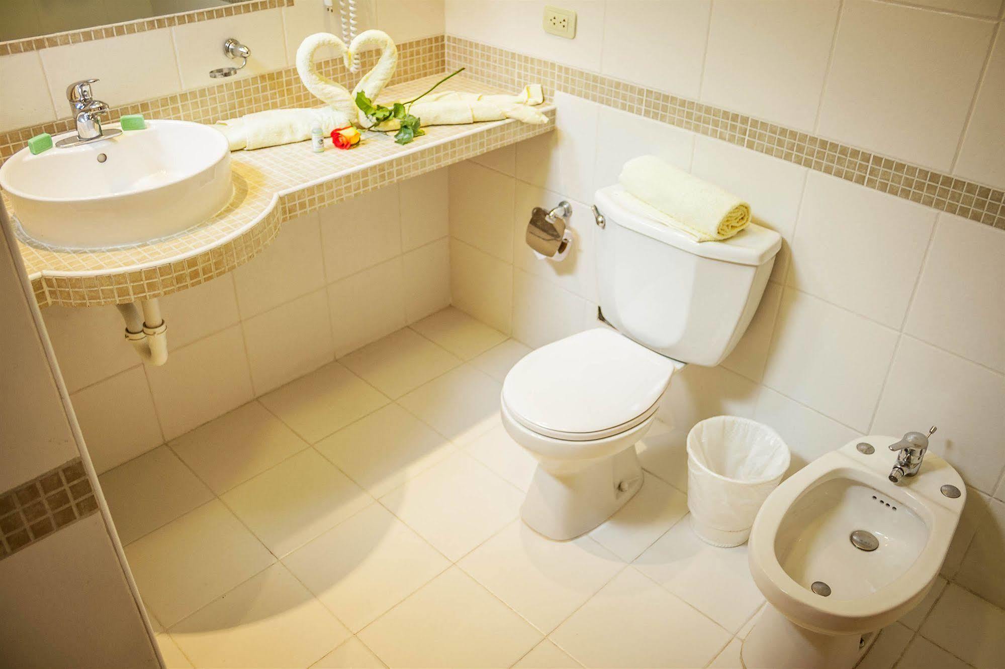 Hotel Melodia Лима Екстериор снимка